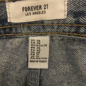 Forever 21 Jeans size 28 Straight Leg